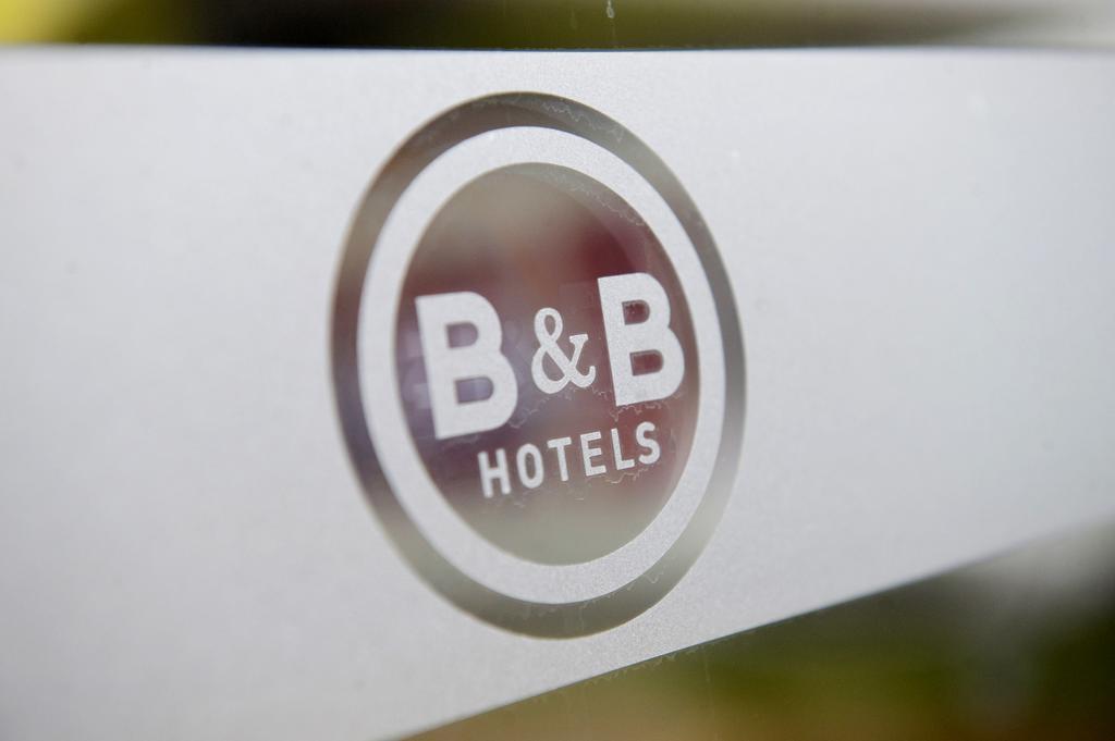 B&B Hotel Saint-Michel Sur Orge Buitenkant foto