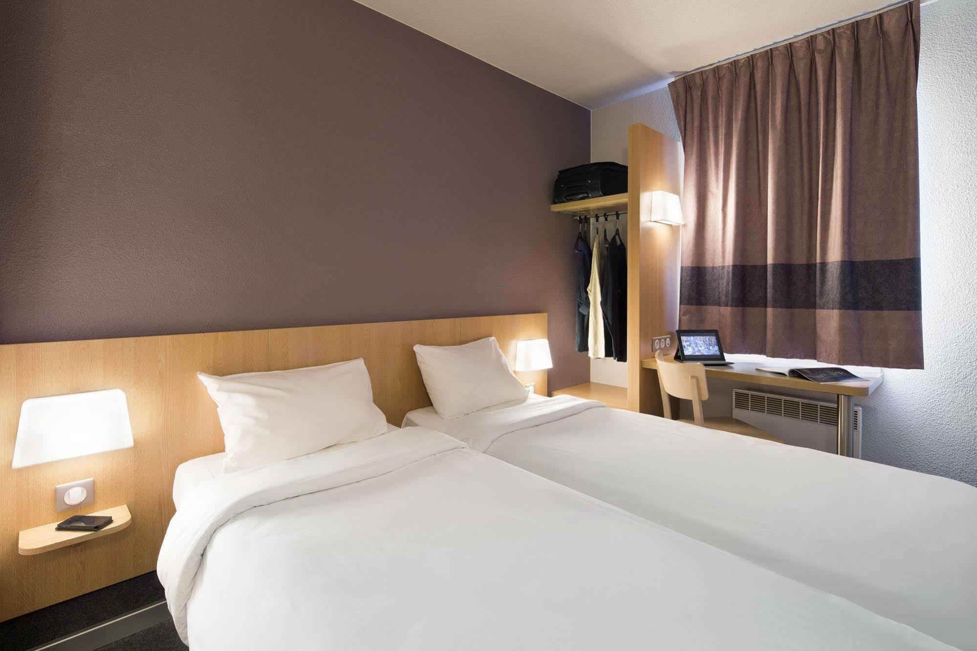 B&B Hotel Saint-Michel Sur Orge Buitenkant foto
